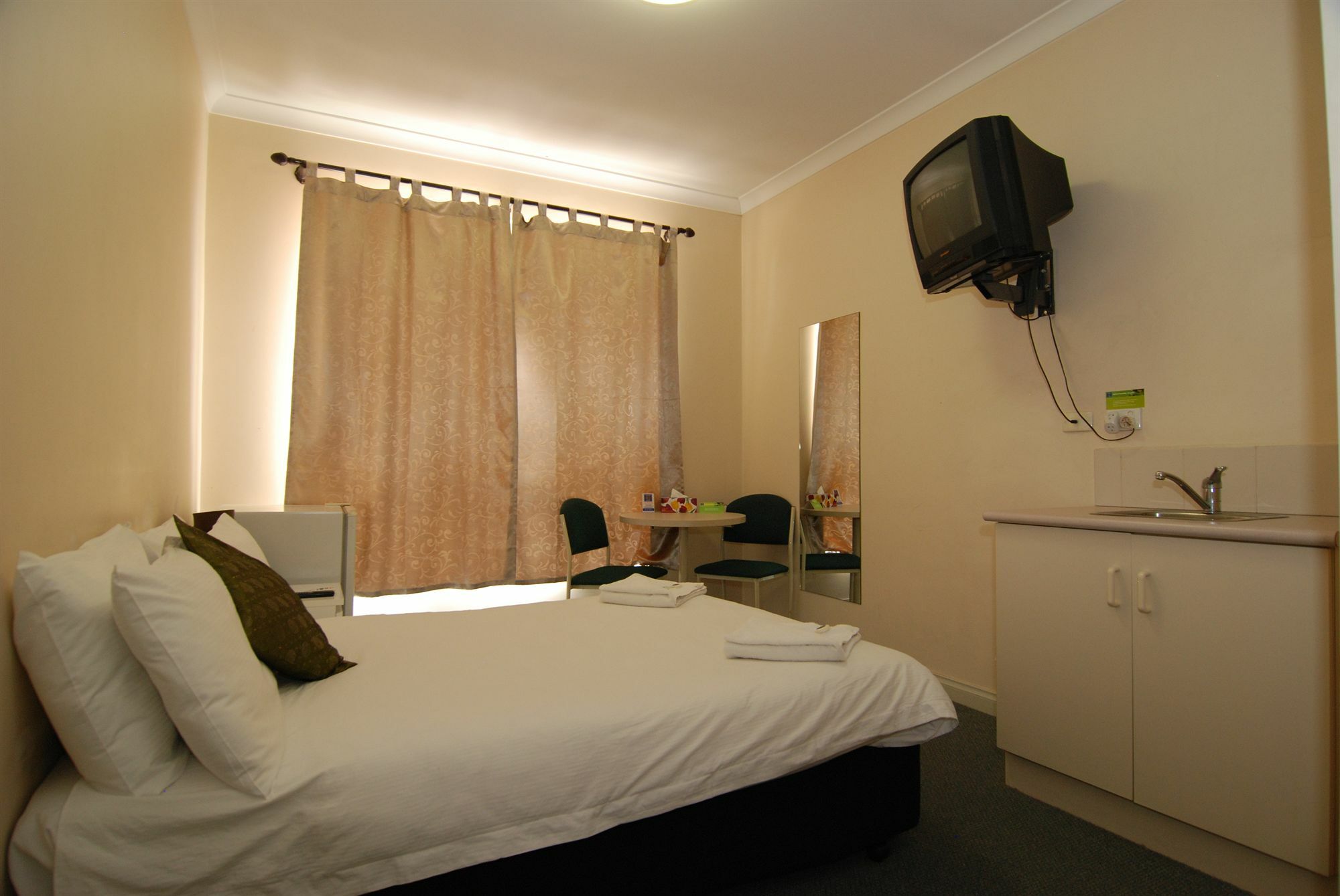 Brunswick Tower Hotel Melbourne Ngoại thất bức ảnh